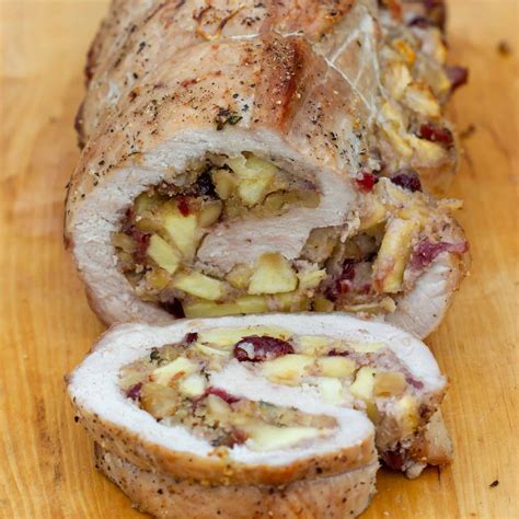 How many carbs are in pork loin roasted cranberry apple walnut roulade - calories, carbs, nutrition