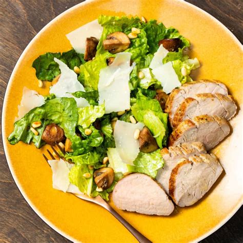 How many carbs are in pork loin with grilled vegetables and romaine salad - calories, carbs, nutrition