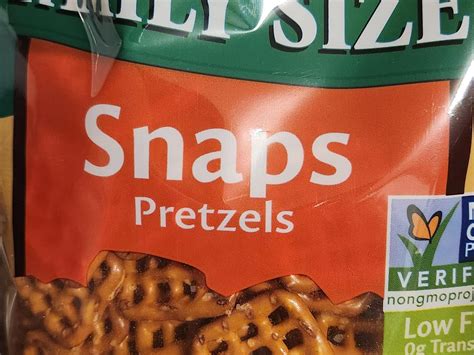 How many carbs are in pretzel snaps - calories, carbs, nutrition