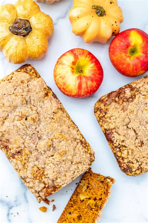 How many carbs are in pumpkin apple bread - calories, carbs, nutrition