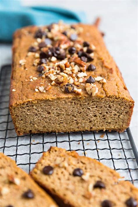 How many carbs are in pumpkin bread - calories, carbs, nutrition