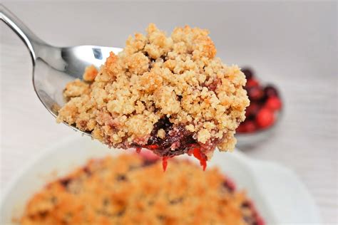 How many carbs are in pumpkin cranberry crisps - calories, carbs, nutrition