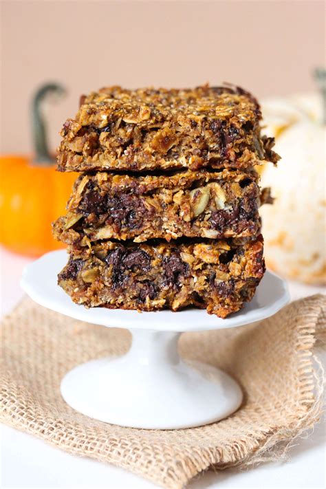 How many carbs are in pumpkin granola bar - calories, carbs, nutrition