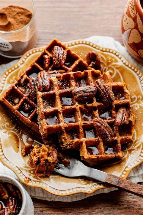 How many carbs are in pumpkin waffles - calories, carbs, nutrition