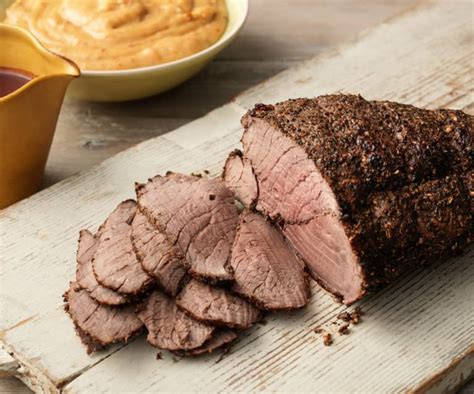 How many carbs are in pureed roast beef - calories, carbs, nutrition