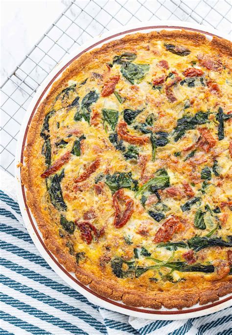 How many carbs are in quiche, spinach bacon & swiss - calories, carbs, nutrition