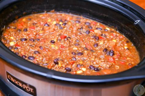 How many carbs are in quinoa and black bean chili - calories, carbs, nutrition