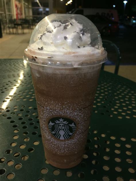 How many carbs are in raspberry mocha frappuccino blended coffee - venti - with whipped cream - calories, carbs, nutrition