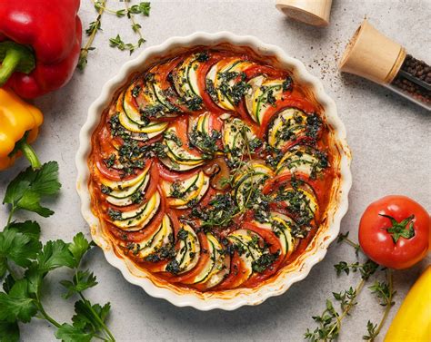 How many carbs are in ratatouille polenta pie - calories, carbs, nutrition