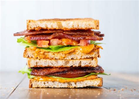 How many carbs are in real classic blt deal - calories, carbs, nutrition