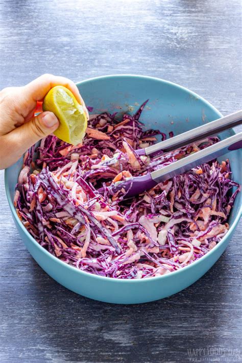 How many carbs are in red cabbage cole slaw - calories, carbs, nutrition