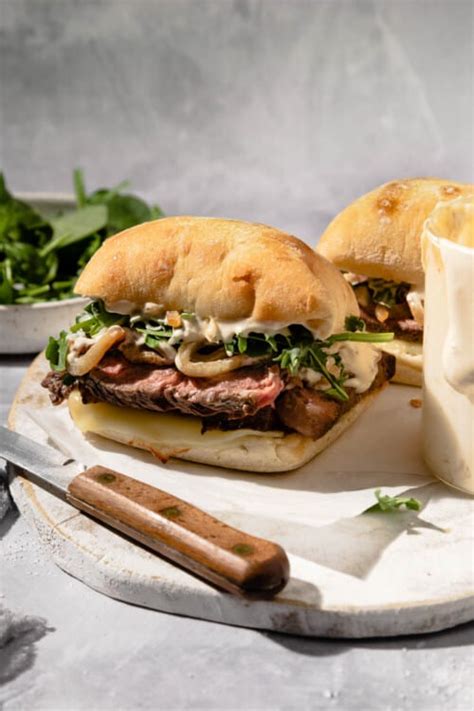 How many carbs are in rib sandwich with onion roll - calories, carbs, nutrition
