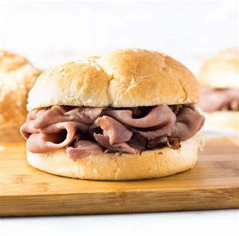 How many carbs are in roast beef and dijon sub - calories, carbs, nutrition