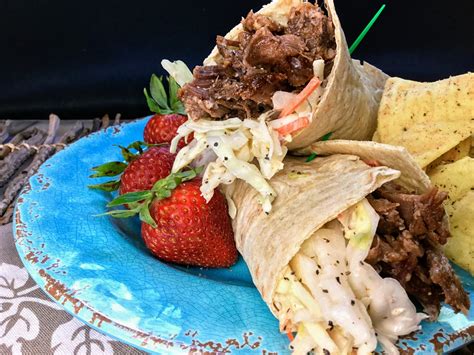 How many carbs are in roast beef cheddar wrap with cole slaw - calories, carbs, nutrition