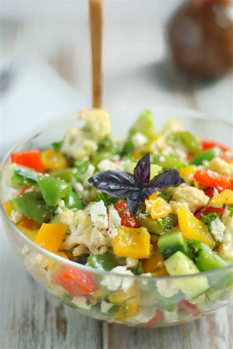 How many carbs are in roasted vegetable and feta salad - calories, carbs, nutrition