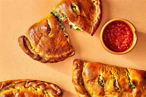 How many carbs are in roasted vegetable calzone - calories, carbs, nutrition