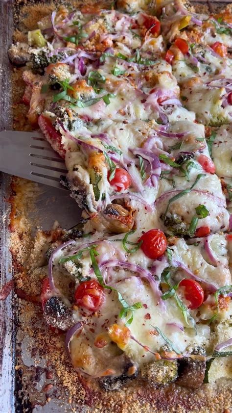 How many carbs are in roasted vegetable pizza (13732.2) - calories, carbs, nutrition