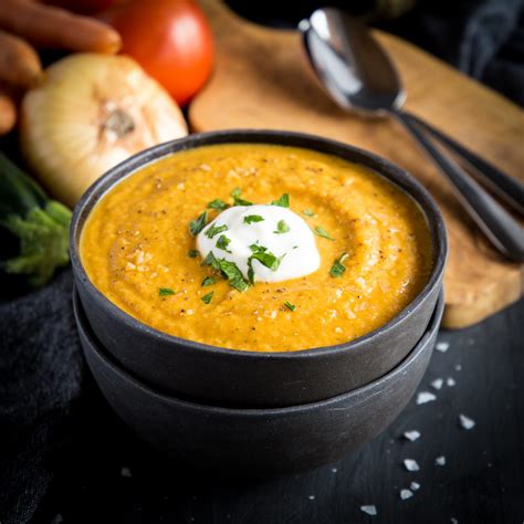 How many carbs are in roasted vegetable soup - calories, carbs, nutrition