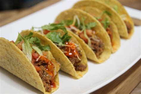 How many carbs are in sabores frescos taco beef - calories, carbs, nutrition