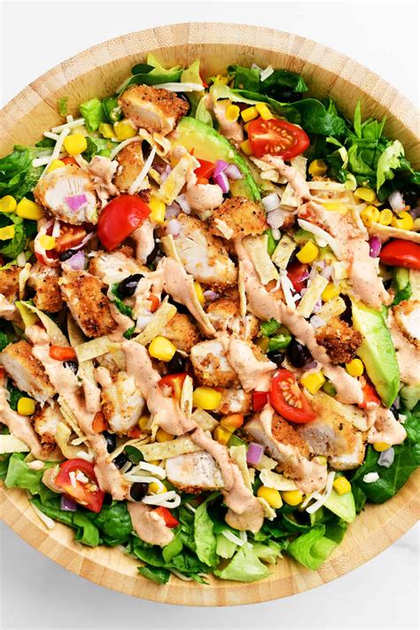 How many carbs are in salad, chipotle chicken - calories, carbs, nutrition