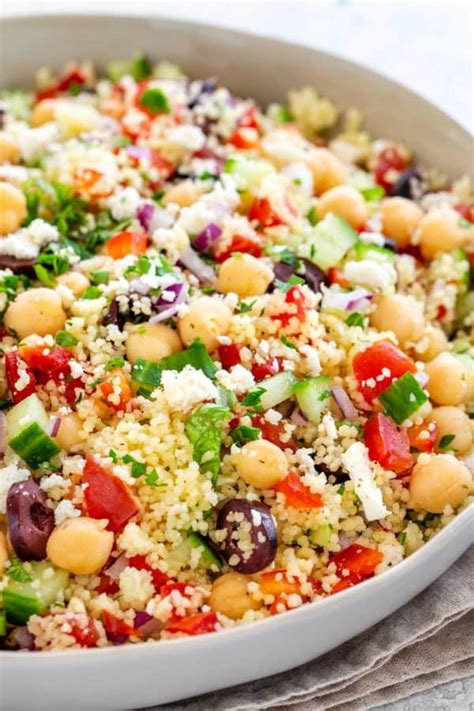 How many carbs are in salad bar - fruity cous cous salad - calories, carbs, nutrition