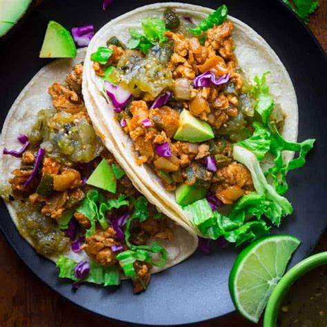 How many carbs are in salad entree taco poblano & lentil - calories, carbs, nutrition