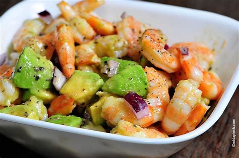 How many carbs are in salad shrimp avocado dressing (42988.3) - calories, carbs, nutrition