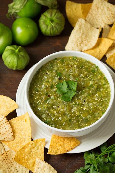 How many carbs are in salsa verde 1/4 cup - calories, carbs, nutrition