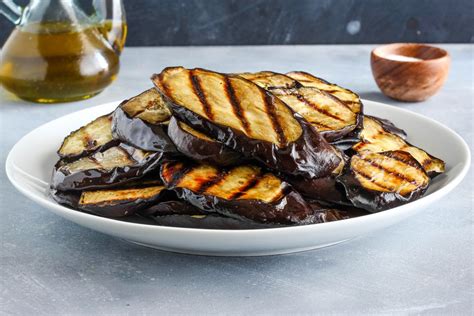 How many carbs are in sand eggplant grilled milanese - calories, carbs, nutrition