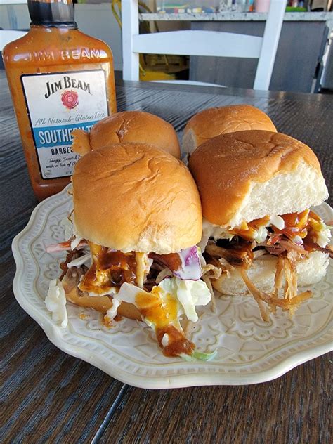 How many carbs are in sand slider bbq pork - calories, carbs, nutrition