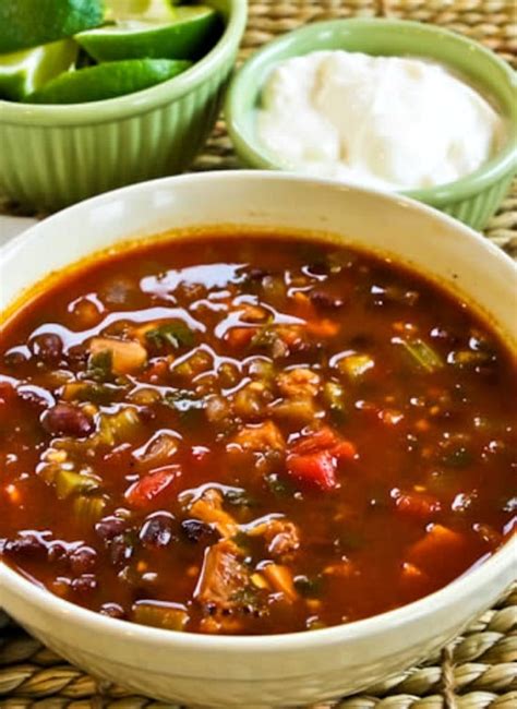 How many carbs are in sante fe chicken and black bean soup 12 oz - calories, carbs, nutrition