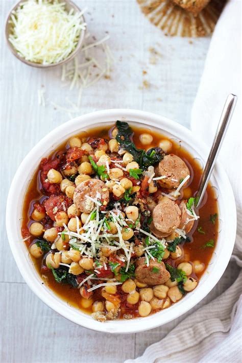 How many carbs are in sausage and chickpea stew 8 oz - calories, carbs, nutrition