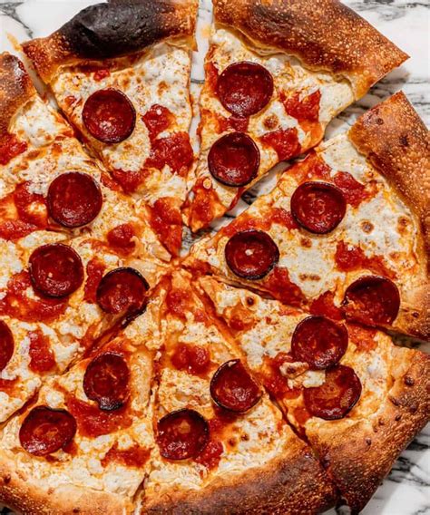 How many carbs are in sausage and pepperoni - calories, carbs, nutrition