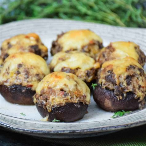 How many carbs are in sausage stuffed mushrooms-occ - calories, carbs, nutrition