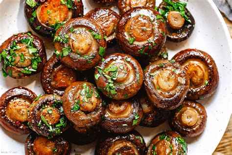 How many carbs are in sauteed mushrooms, sliced - calories, carbs, nutrition