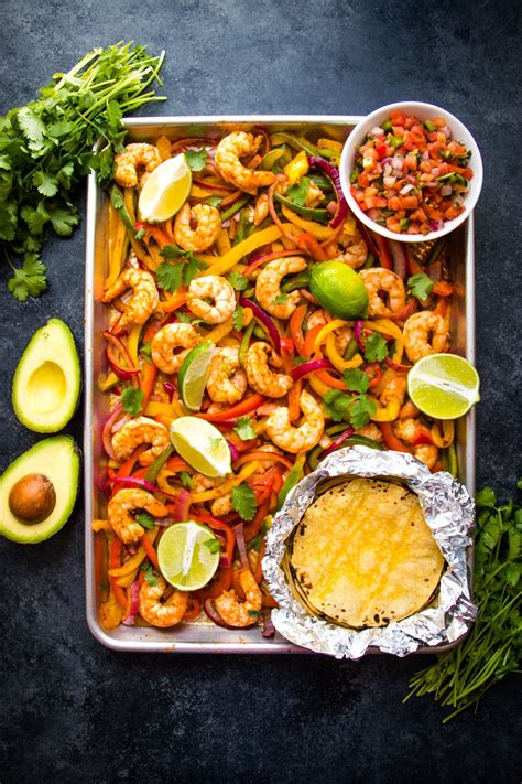 How many carbs are in seafood fajitas - calories, carbs, nutrition