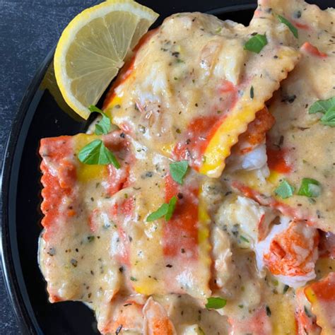 How many carbs are in seafood ravioli - calories, carbs, nutrition