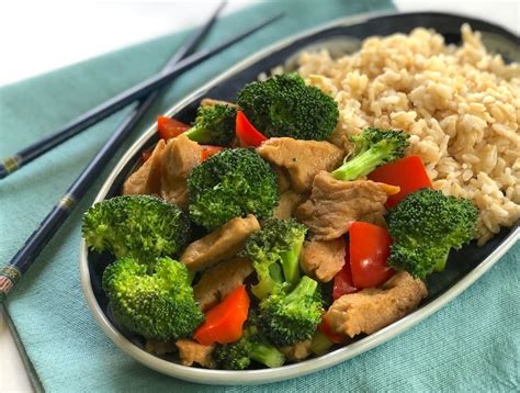 How many carbs are in seitan broccoli stir fry jasmine rice - calories, carbs, nutrition