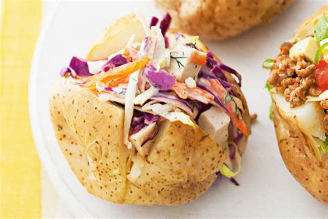 How many carbs are in service special - baked jacket potato with barbecue chicken - calories, carbs, nutrition