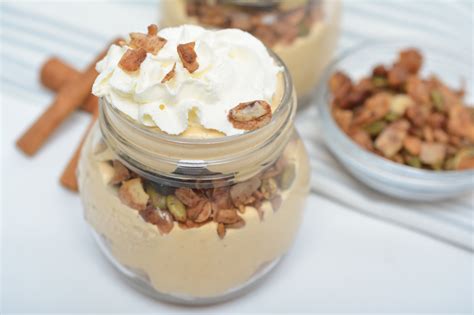 How many carbs are in sf pumpkin parfait - calories, carbs, nutrition