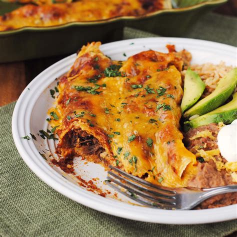 How many carbs are in shredded beef enchiladas - calories, carbs, nutrition