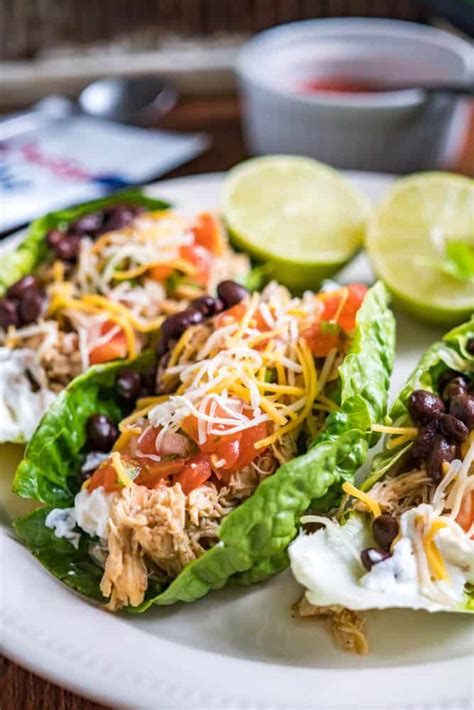 How many carbs are in shredded chicken tacos (2 each) - calories, carbs, nutrition