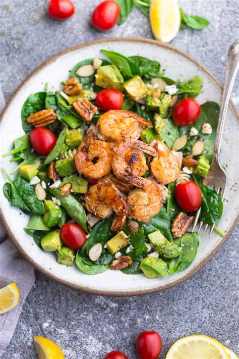 How many carbs are in shrimp spinach and cashew salad (10910.1) - calories, carbs, nutrition