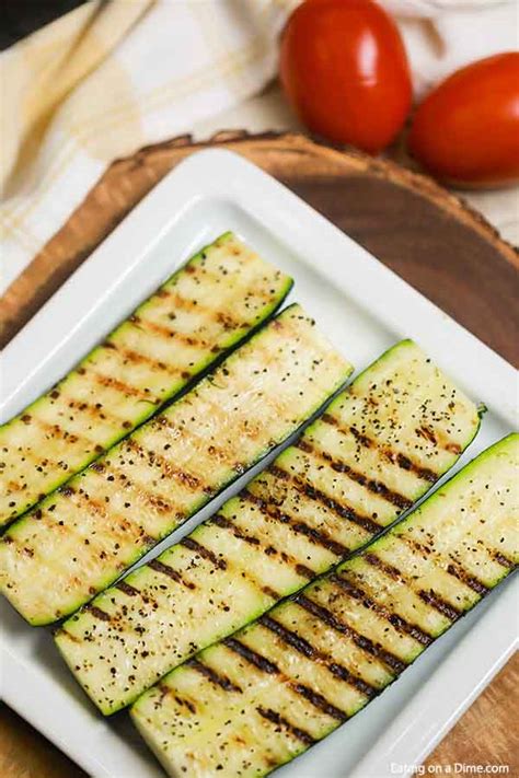 How many carbs are in simply grilled zucchini - calories, carbs, nutrition