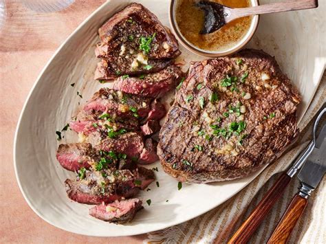 How many carbs are in sirloin steak (62286.1) - calories, carbs, nutrition