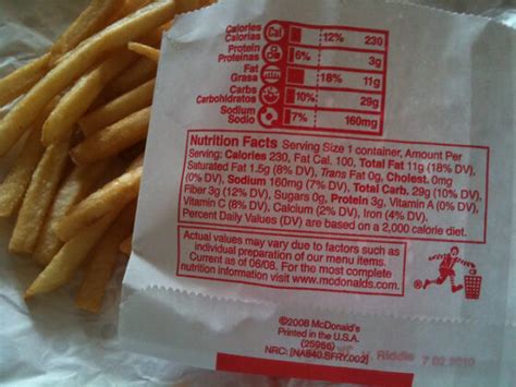 How many carbs are in small fries - calories, carbs, nutrition