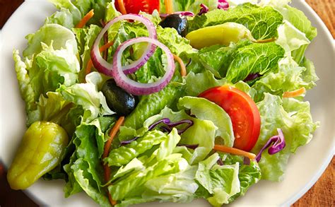 How many carbs are in small garden salad w/italian dressing - calories, carbs, nutrition