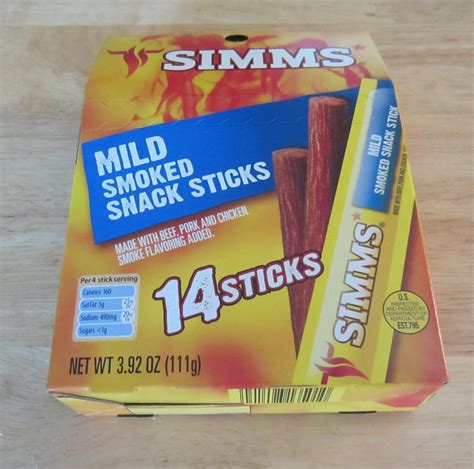 How many carbs are in smoked snack stick - calories, carbs, nutrition