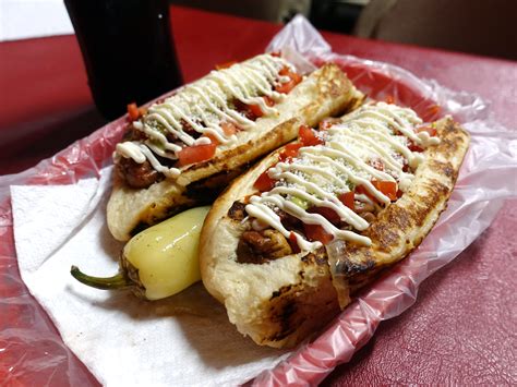 How many carbs are in sonora hot dog - calories, carbs, nutrition