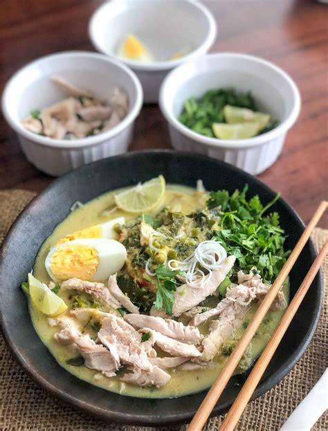 How many carbs are in sota ayam - indonesian chicken noodle 12 oz - calories, carbs, nutrition